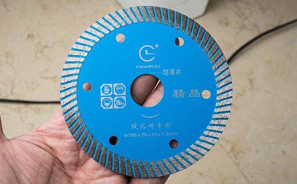 為什么要用超薄金剛石鋸片 有那些好處？